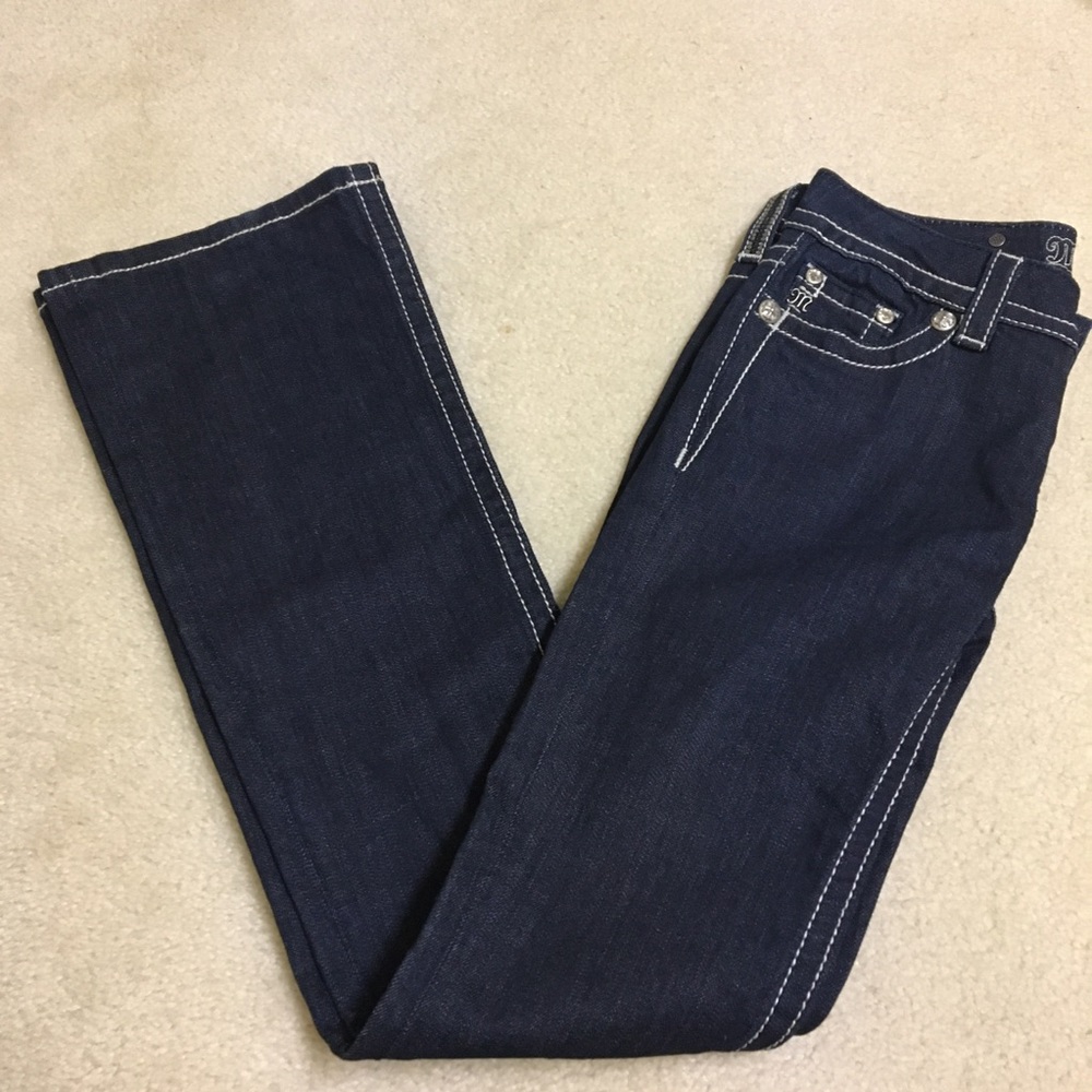 NWOT Miss Me jeans from Macy’s bootcut 27